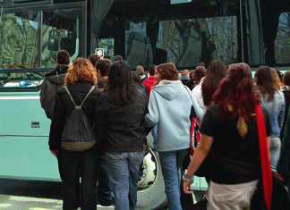 1° Maggio, in fumo gite e scampagnate: in Puglia crack per 15mila bar e ristoranti