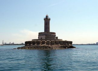 L’area della centrale Brindisi nord deve essere destinata alla portualità