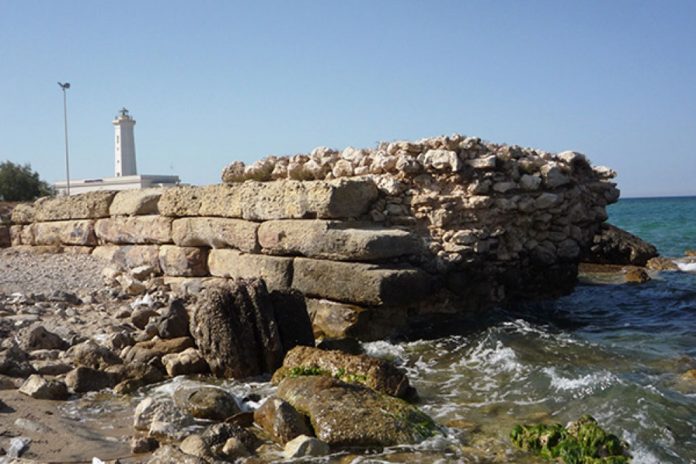 Molo-di-Adriano-San-Cataldo-Lecce