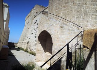 Oria, Bray: «Riaprire al pubblico il castello, bene storico della città»