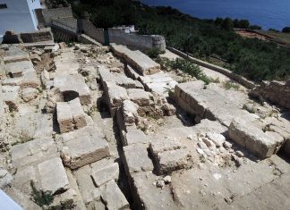 Tempio di Atena a Castro, Pagliaro: «Campagna di scavi da finanziare. Tesoro inestimabile che merita un parco archeologico»
