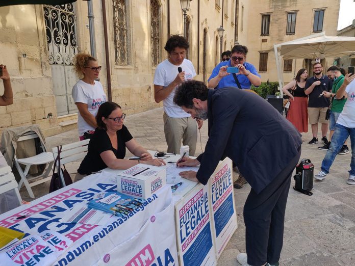 Eutanasia legale, anche Salvemini firma per il referendum ...