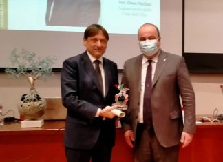 Ambasciatore Città dell’Olio, onorificenza a Dario Stefàno