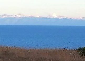 Canale d’Otranto, la favola delle pale eoliche che oscureranno le montagne dell’Albania