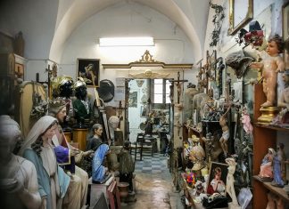 Lecce, nel laboratorio di Di Donfrancesco dove rivive l’antica arte della cartapesta