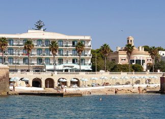 Colpo al turismo salentino. Chiude la storica catena di Caroli Hotels: «Costi insostenibili»