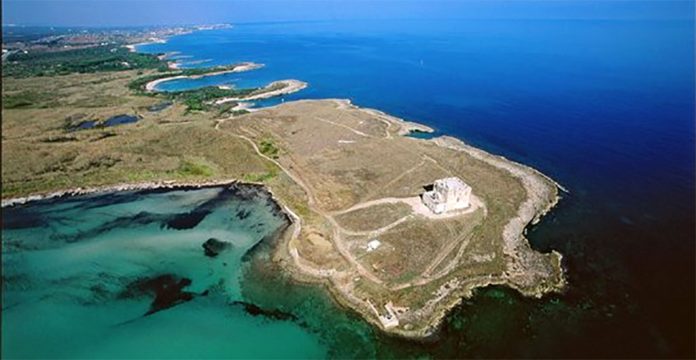 Baia-e-torre-di-Guaceto